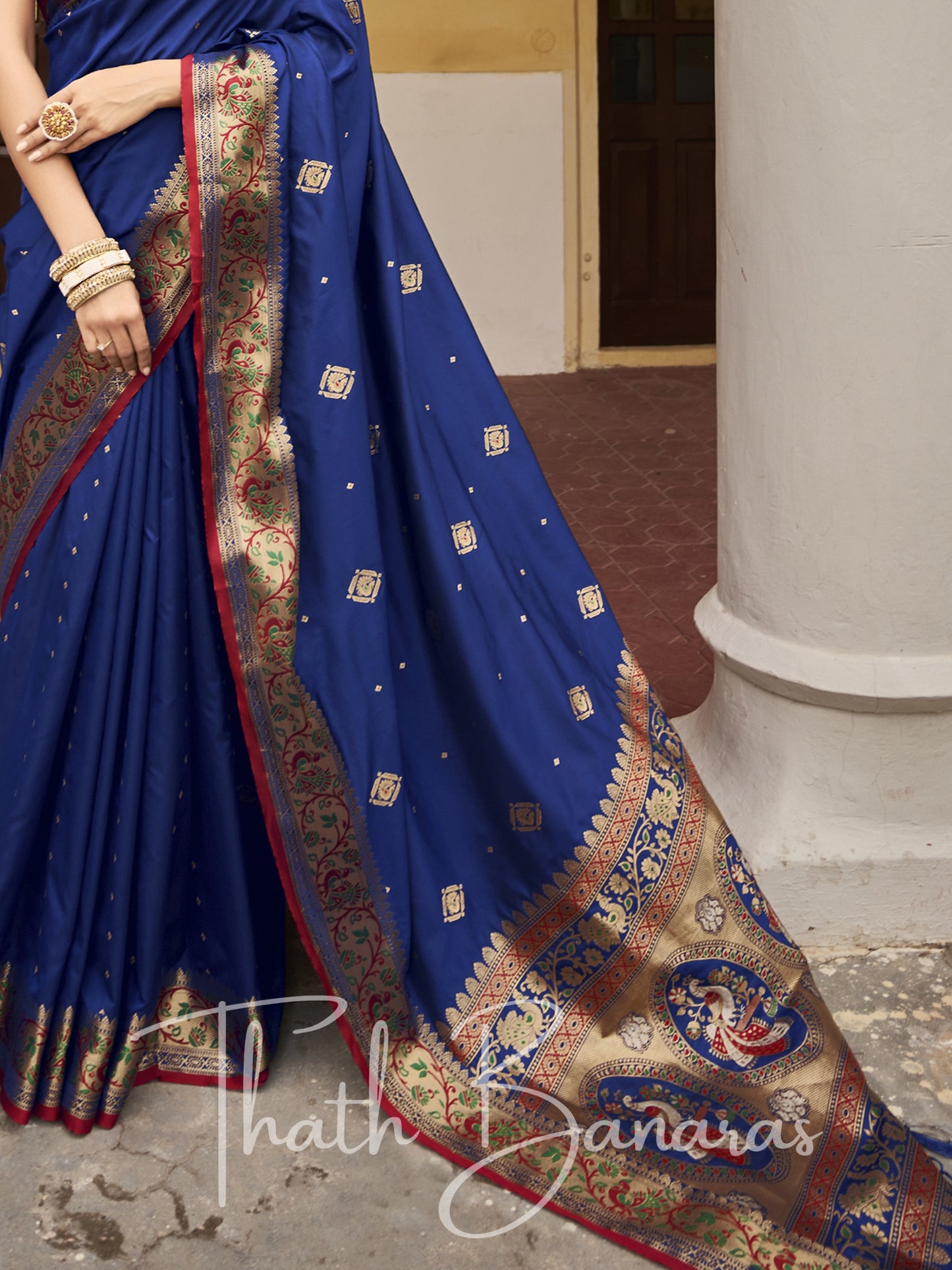 Blue and red Soft Silk Weaving with contrast Blouse and Designer Pallu