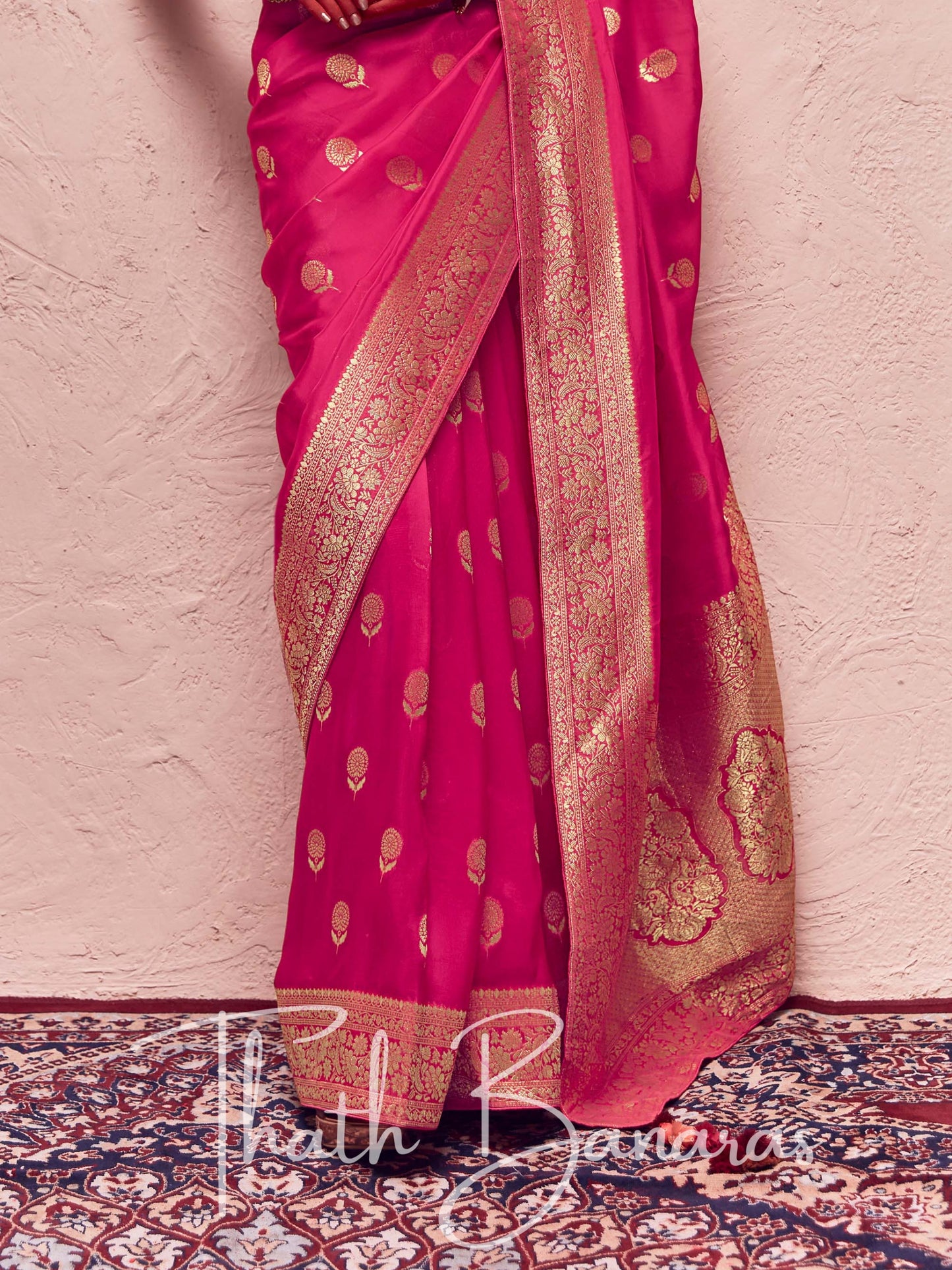 Magenta Pink Pure Crepe Zari Weaving Dola Silk With Tussales & Zari Weaving Blouse