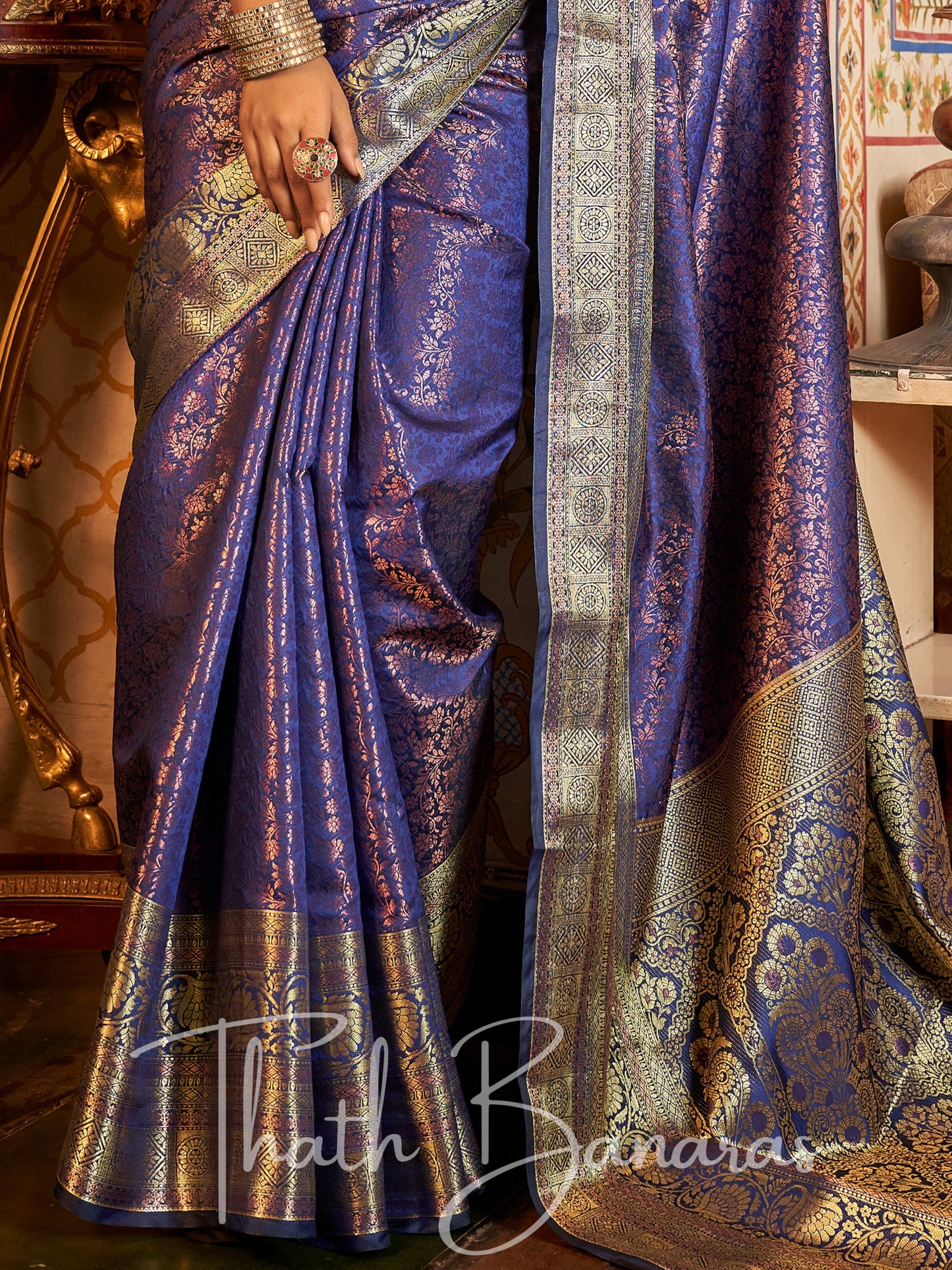 Violet Regal Copper Threads Kanchipuram Saree