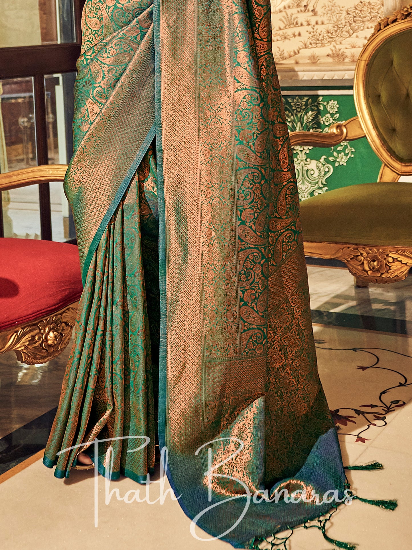 Mystic Emerald Handloom Silk Saree Gilded Patterns