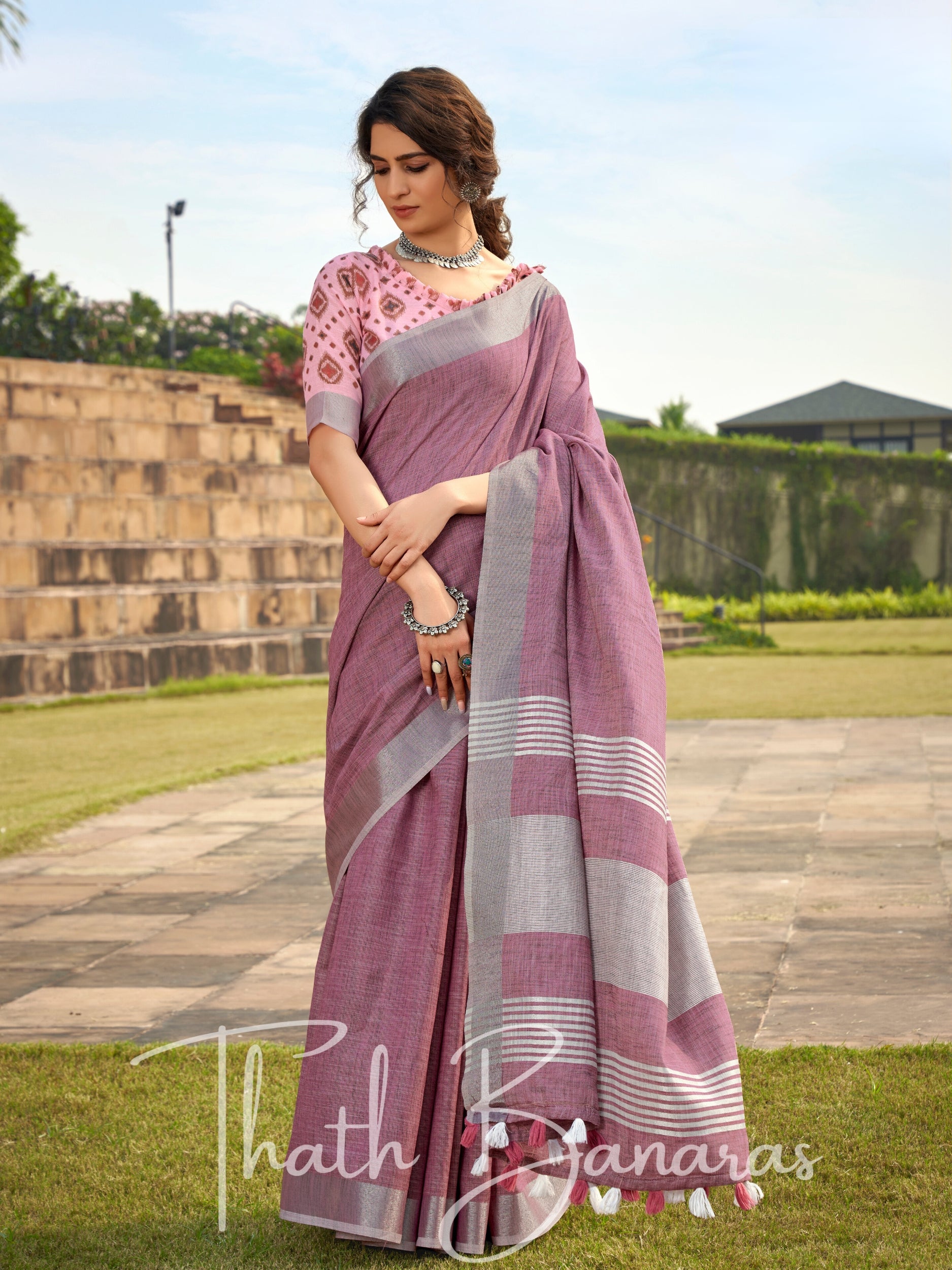 Holi Bestseller Stuff | Printed sarees, Saree collection, Floral print  sarees