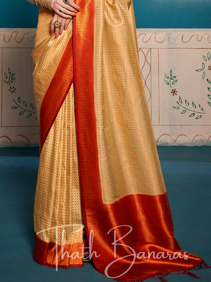 Tacao Gold Yellow Soft Kanjivaram Silk Saree With Chaap Dying