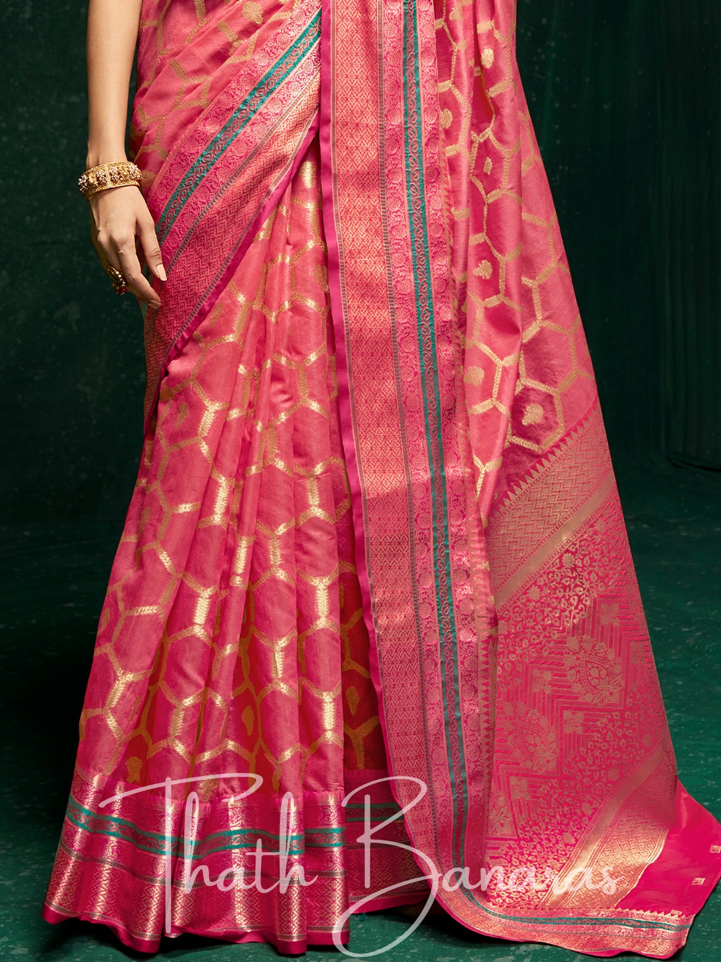 Coral Pink Designer Traditional Cotton Silk Broad Border Saree