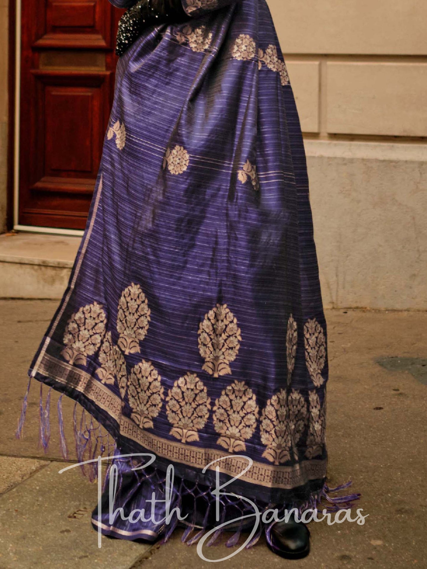 Indigo Purple Satin Zari Lining Handloom Weaving Saree