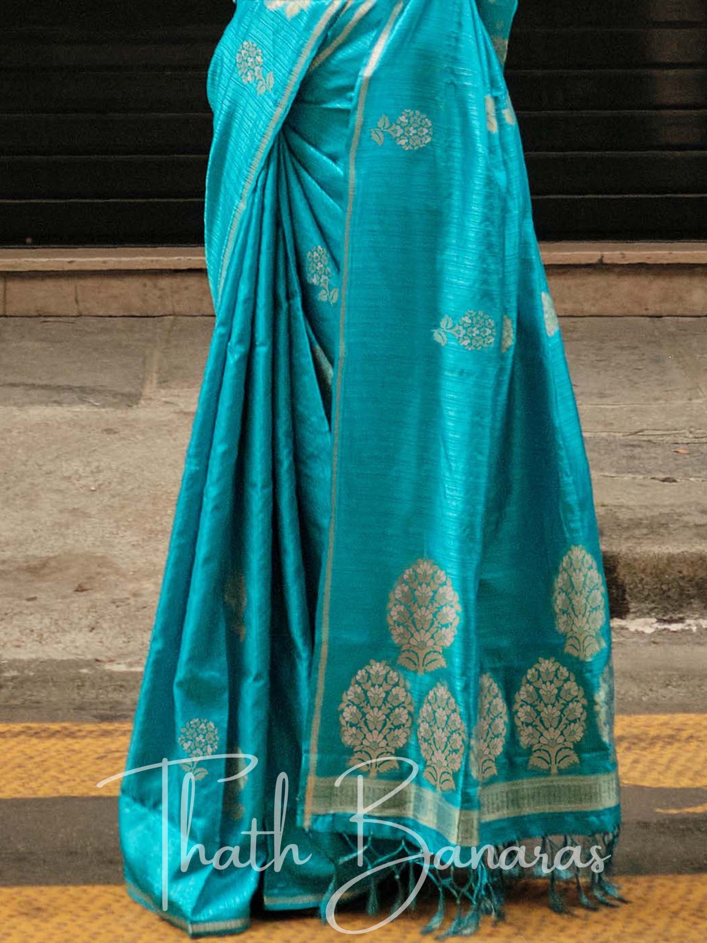 River Blue Satin Zari Lining Handloom Weaving Saree