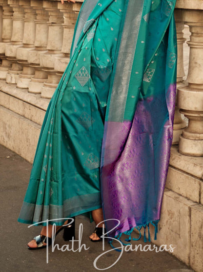 Sea Green Soft Silk Handloom Weaving Saree