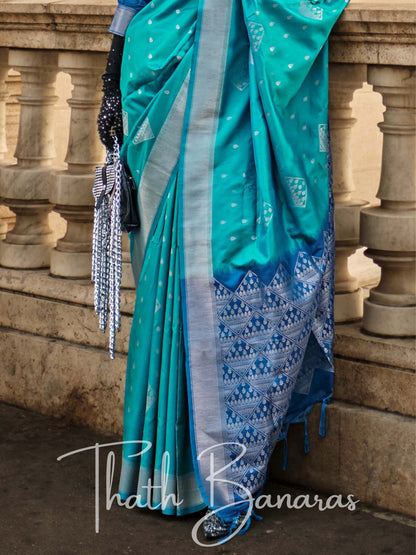 Turquoise Blue Soft Silk Handloom Weaving Saree