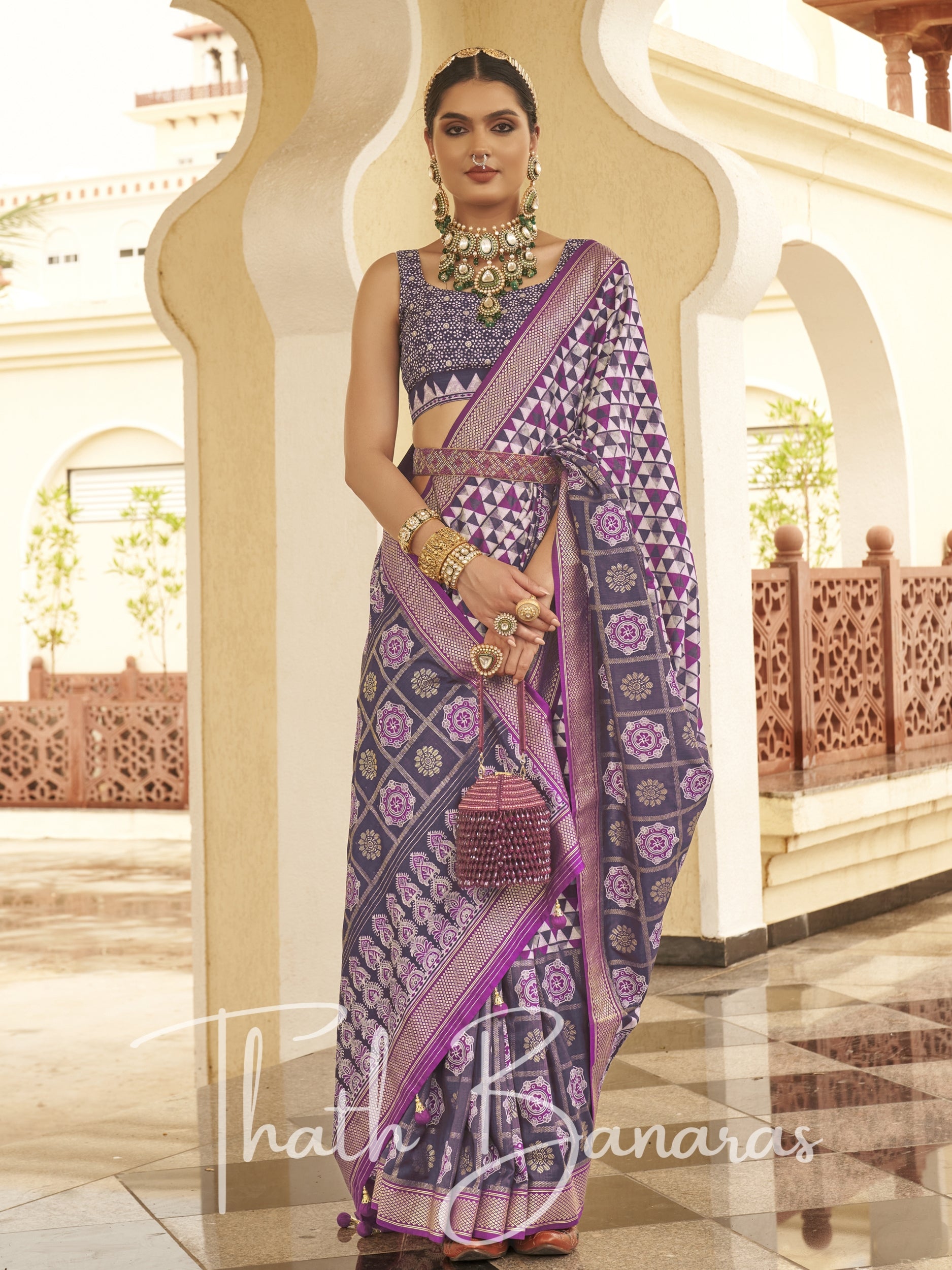 Palpable Purple Saree With Designer Blouse Piece – TrendOye