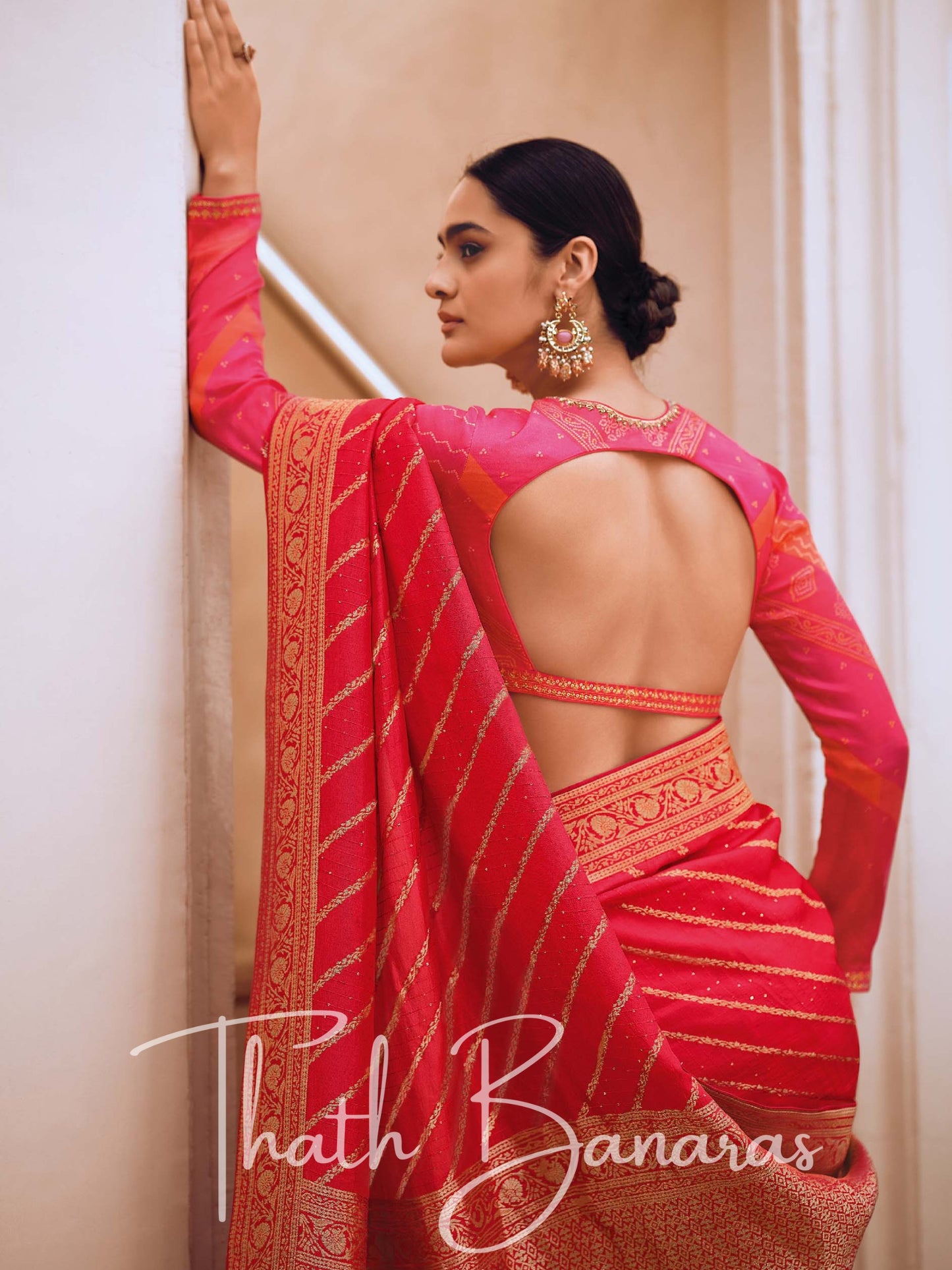 Dark Pink Viscose Woven Saree With Digitally Printed Viscosey Blouse