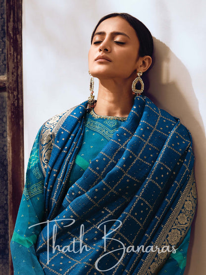 Cornflower Blue Viscose Woven Saree With Digitally Printed Viscosey Blouse